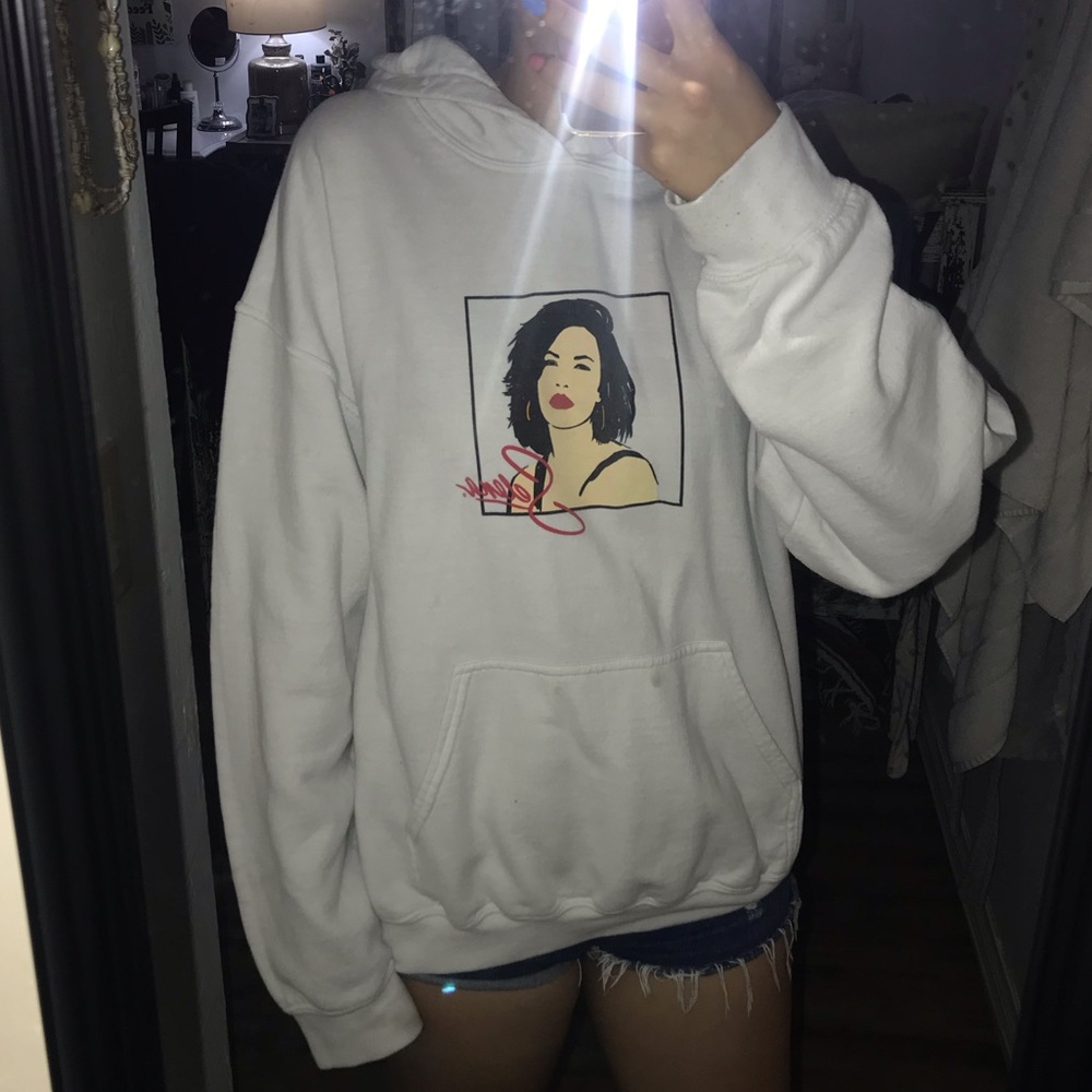 selena quintanilla white hoodie with graphics
